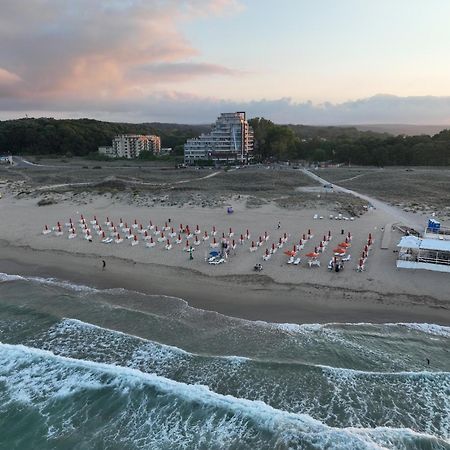 Allure Beach Resort Aparthotel 普里莫尔斯科 外观 照片