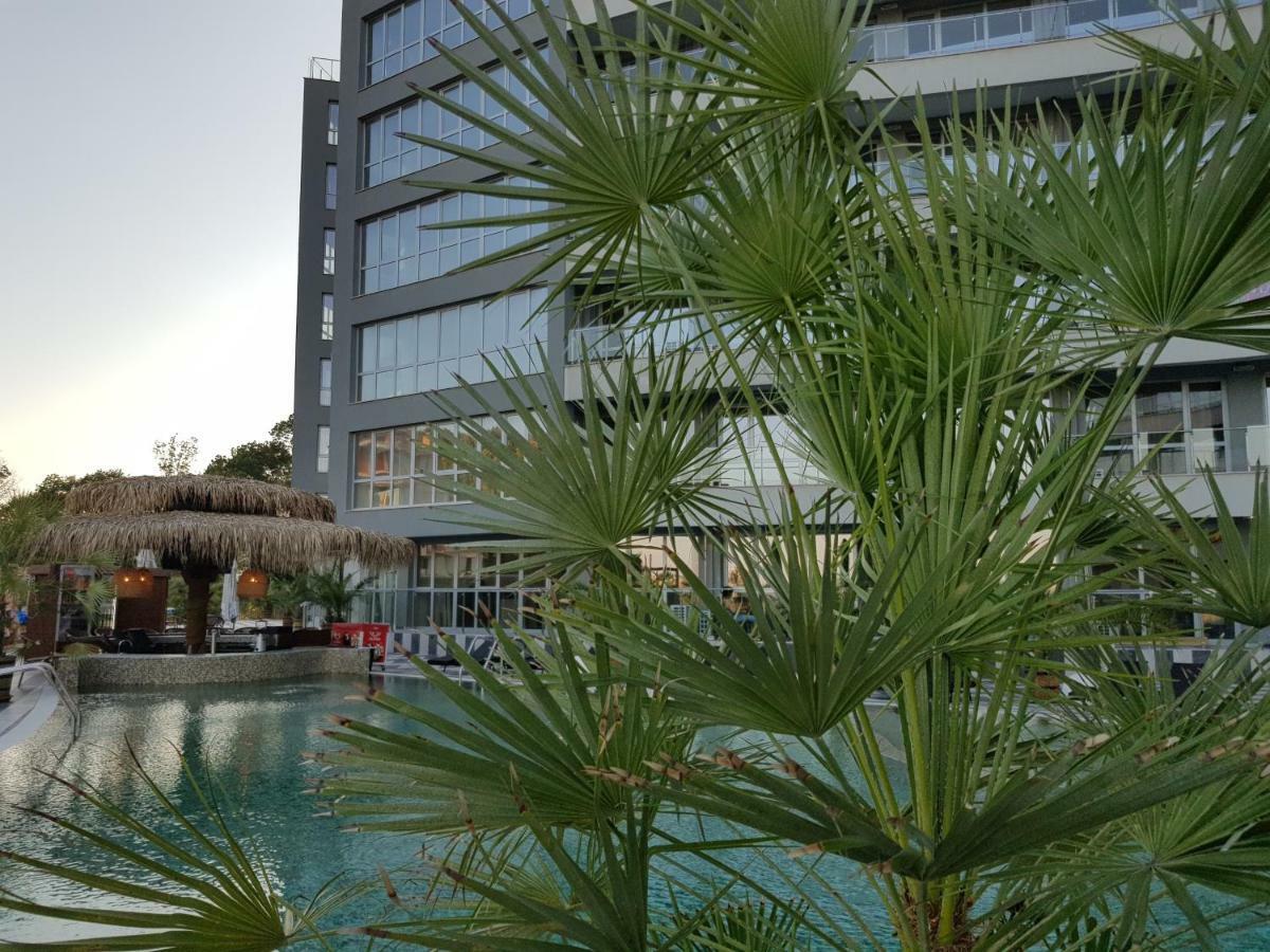 Allure Beach Resort Aparthotel 普里莫尔斯科 外观 照片